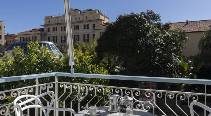 Photo of Central Home Carlotta