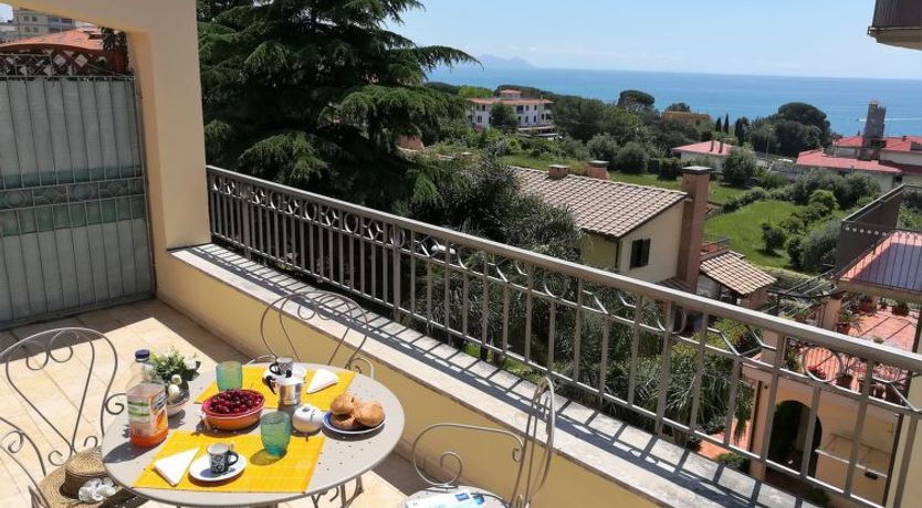 Photo of La Terrazza Di Dinky