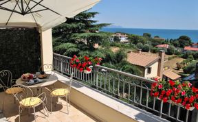 Photo of La Terrazza Di Dinky