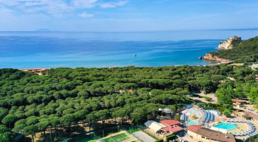 Photo of De Luxe Plus Holiday Home 15