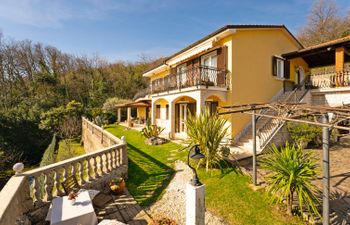 villa Valy Holiday Home