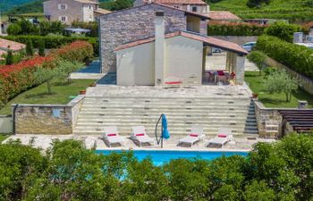 Villa Samanta Holiday Home