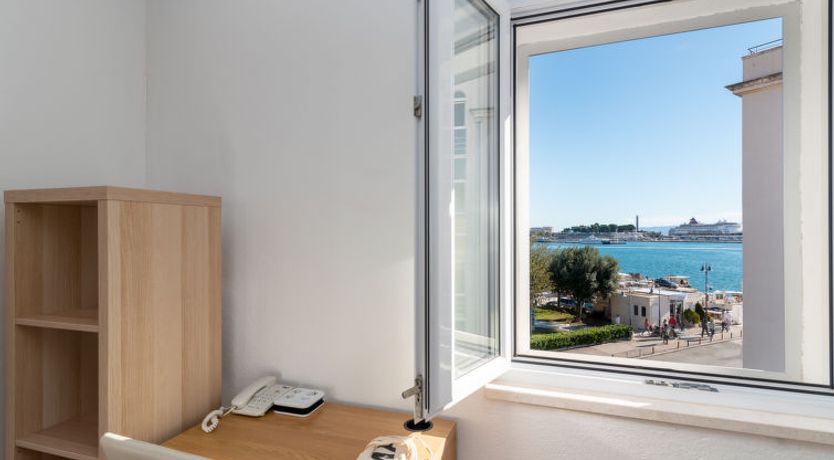 Photo of Lara's House