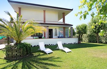 Villa Chiara Holiday Home