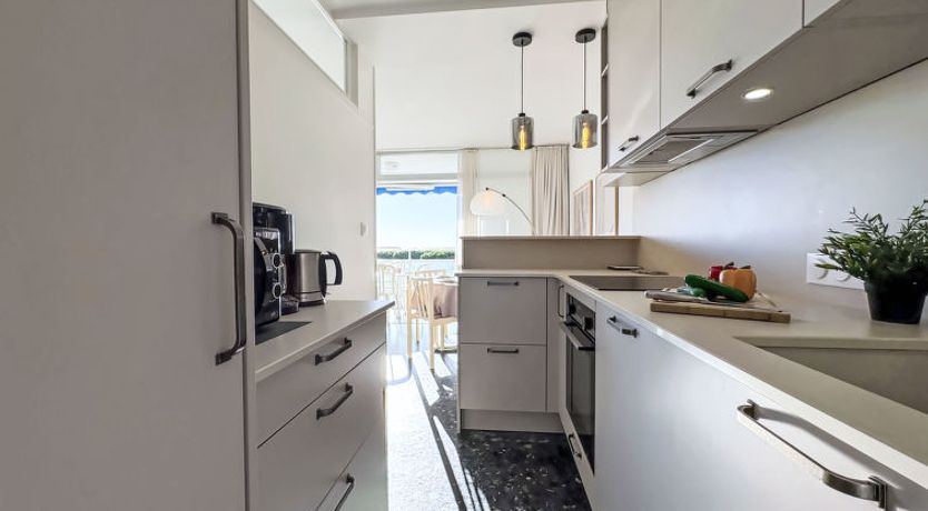 Photo of Le Mireille Apartment 2