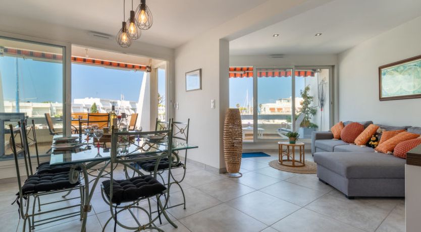 Photo of Le Nirvana Apartment 3