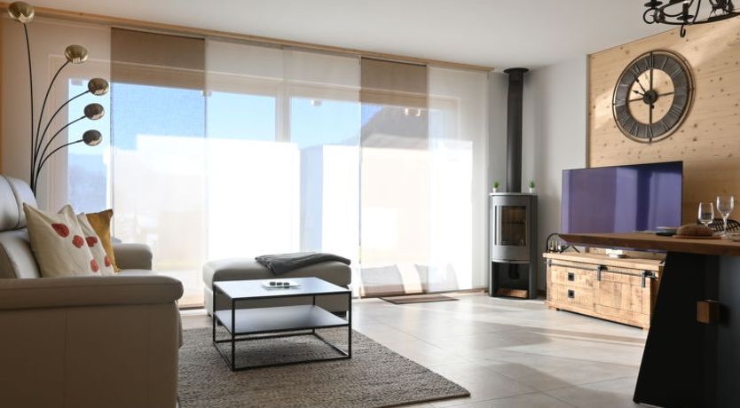 Photo of Clos de Morthey A R 01