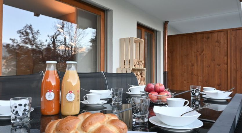 Photo of Clos de Morthey A R 01