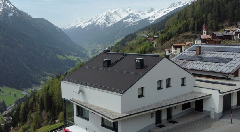 Photo of Skyline Retreat