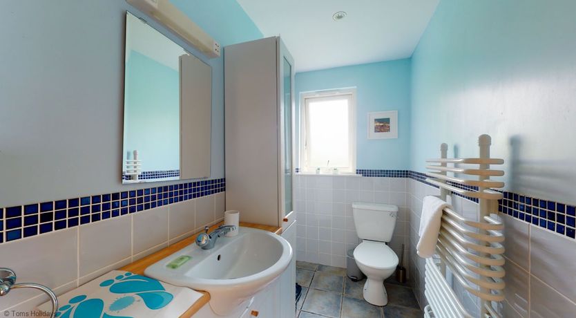 Photo of E46 Dunroven, Riviere Towans