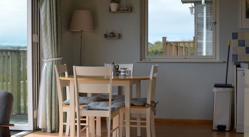 Photo of E46 Dunroven, Riviere Towans