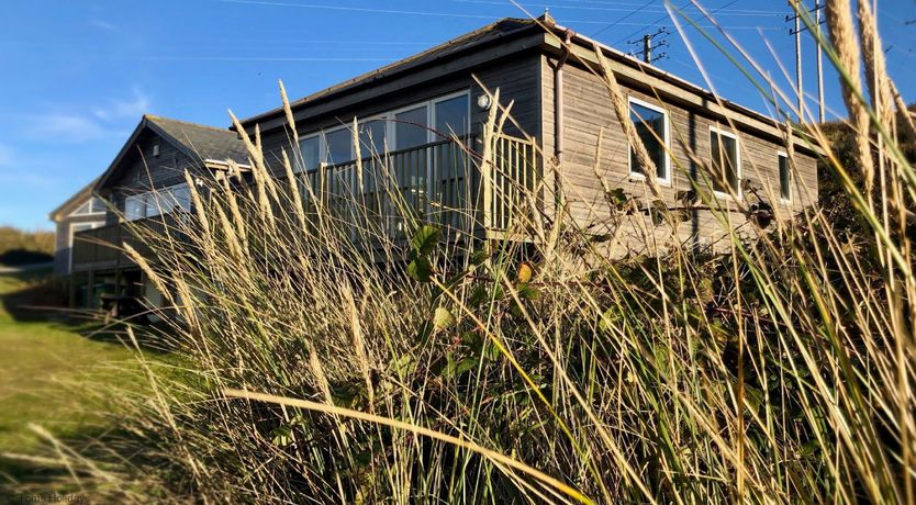 Photo of E46 Dunroven, Riviere Towans