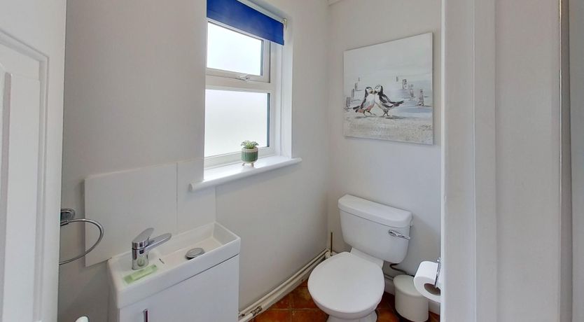 Photo of C33 Silver Spray, Riviere Towans