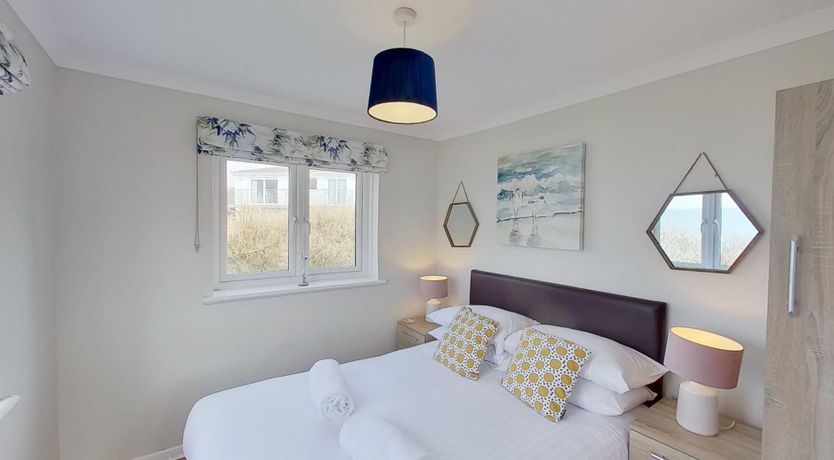 Photo of C33 Silver Spray, Riviere Towans