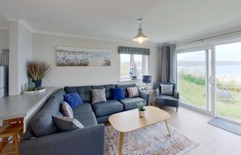 C33 Silver Spray, Riviere Towans Holiday Home