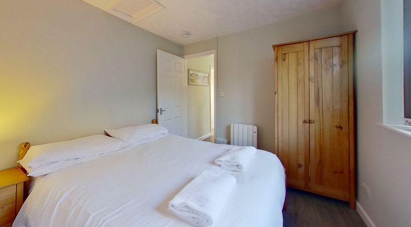 Photo of E24 Smeranda, Riviere Towans