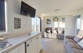 E24 Smeranda, Riviere Towans Holiday Home