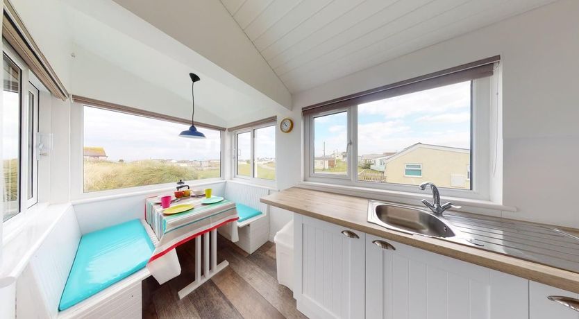 Photo of D38 Miramar, Riviere Towans