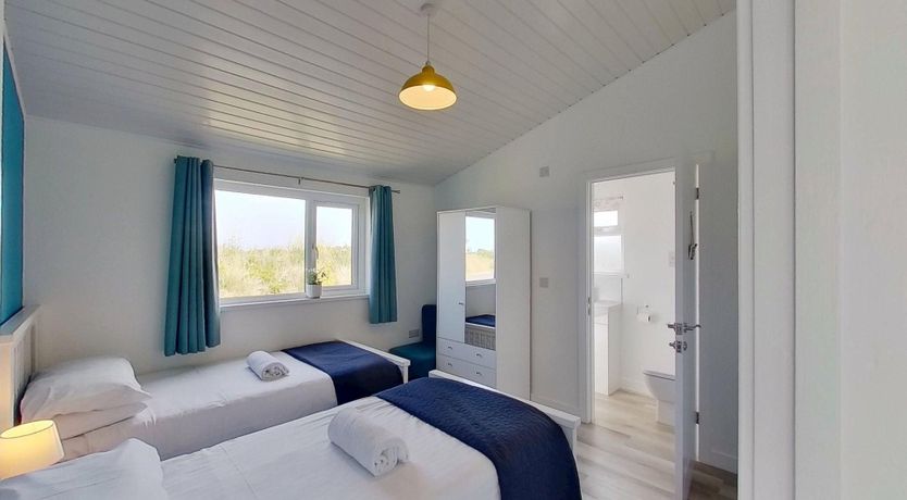 Photo of D37 Irene, Riviere Towans