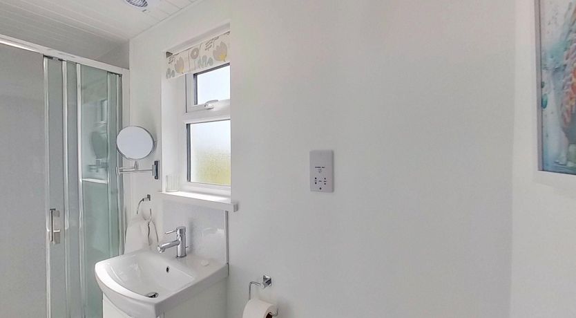 Photo of D37 Irene, Riviere Towans