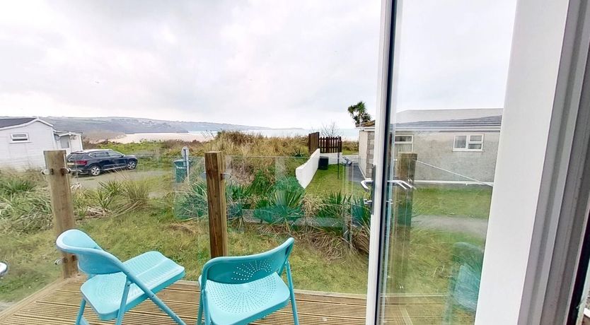 Photo of C40 Homelyn, Riviere Towans