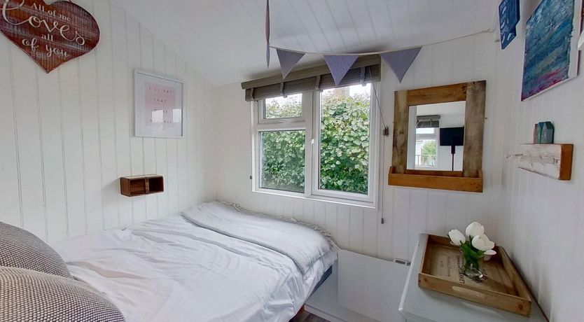 Photo of F17 Up-A-Bank, Riviere Towans