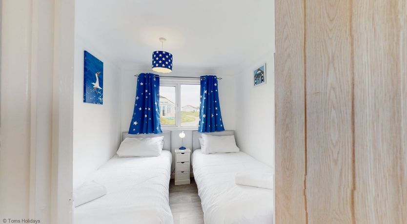 Photo of F24 Glenara, Riviere Towans