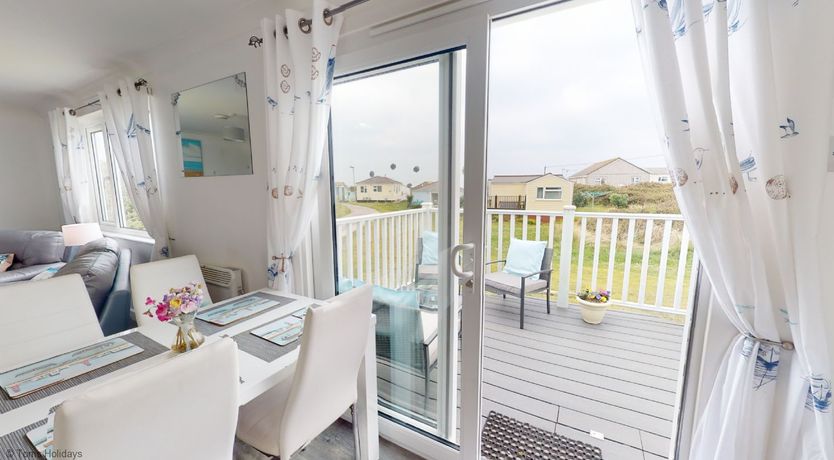 Photo of F24 Glenara, Riviere Towans