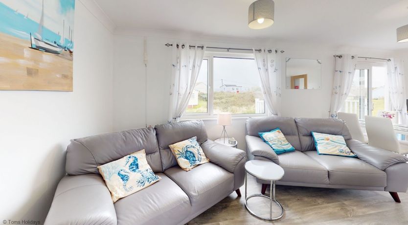 Photo of F24 Glenara, Riviere Towans