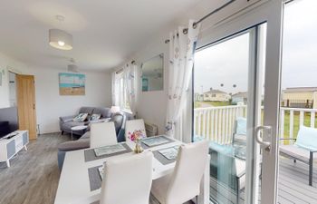 F24 Glenara, Riviere Towans Holiday Home