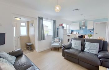 F13 Trefusis, Riviere Towans Holiday Home