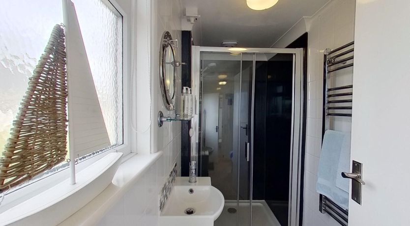 Photo of F71 Elova, Riviere Towans