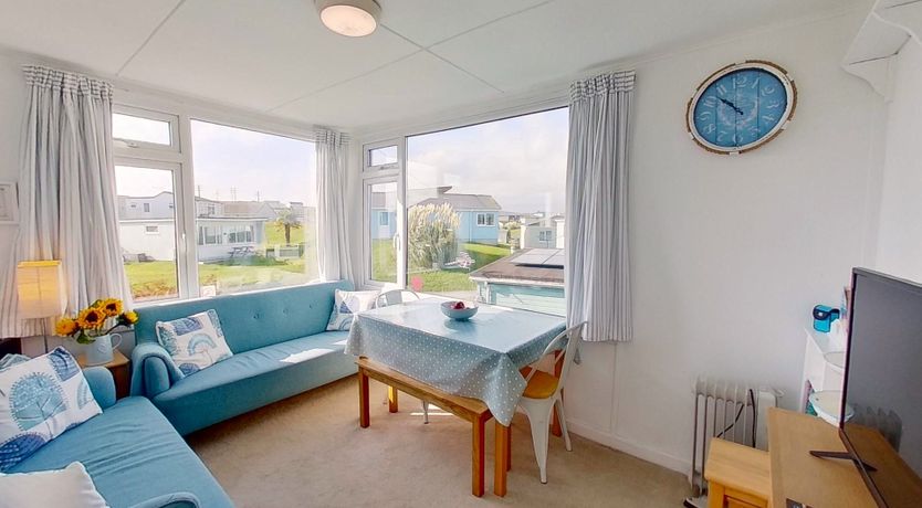 Photo of F71 Elova, Riviere Towans