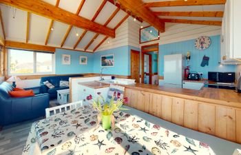 F46 Holiday Haunt, Riviere Towans Holiday Home