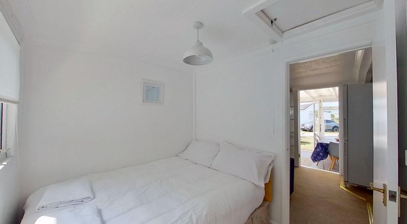 Photo of E37 Blue Haze, Riviere Towans