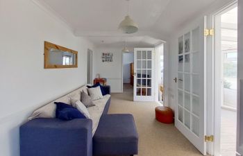 E37 Blue Haze, Riviere Towans Holiday Home