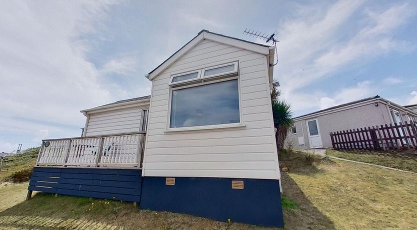 Photo of E20 The Firs, Riviere Towans