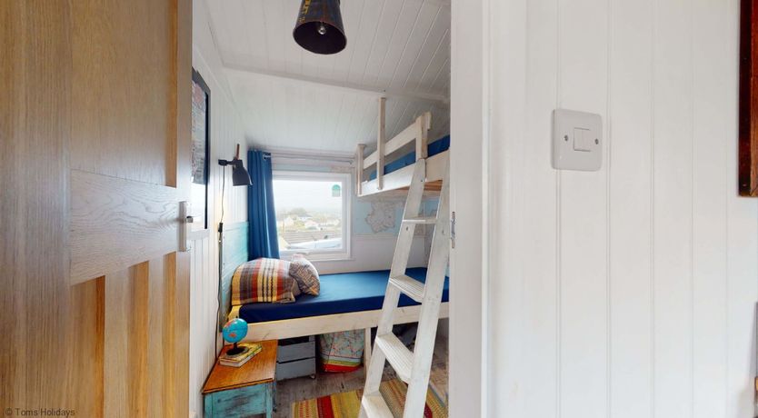 Photo of E41 Silver Mist, Riviere Towans