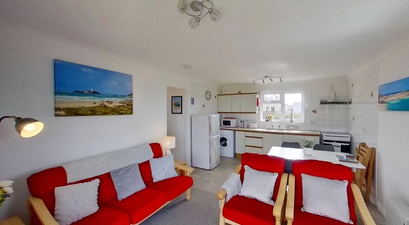 Photo of F11 Roslyn, Riviere Towans