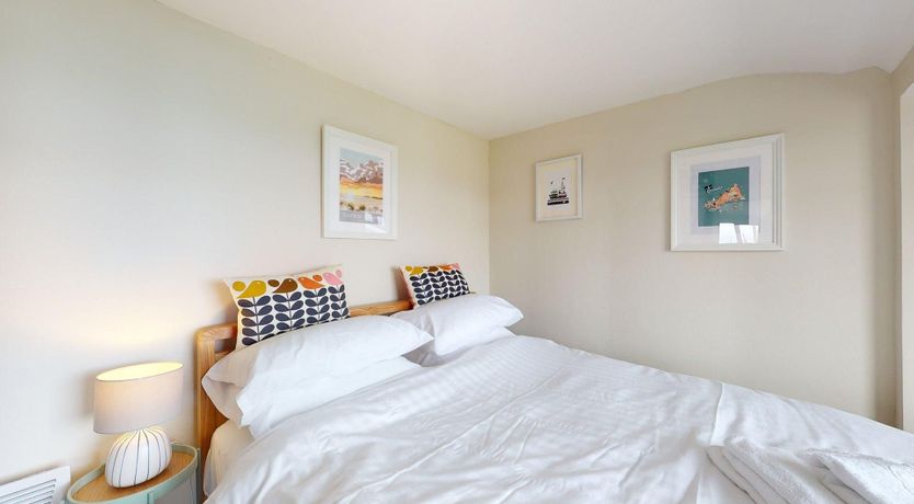 Photo of E08 Boness (E8), Riviere Towans