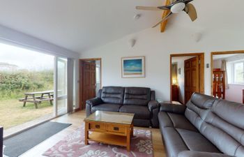 F26 Porthia, Riviere Towans Holiday Home