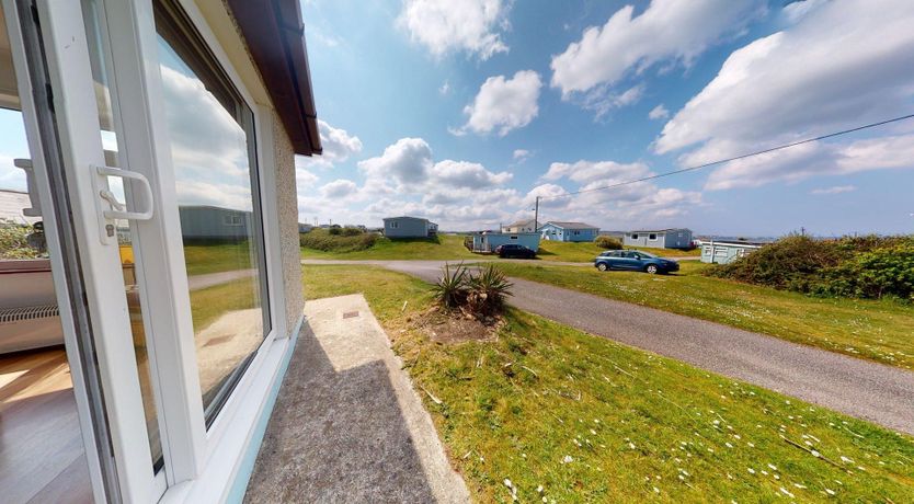 Photo of F30 Fernside, Riviere Towans