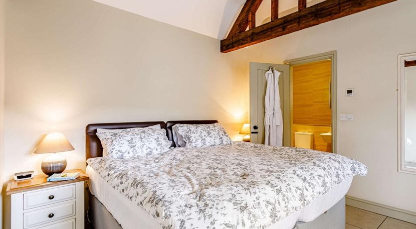 Photo of 2 Bed in Taunton