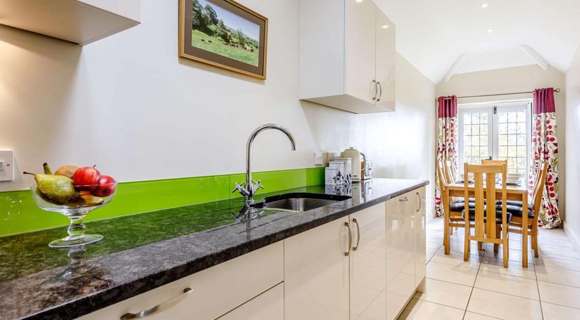 Photo of 2 Bed in Taunton