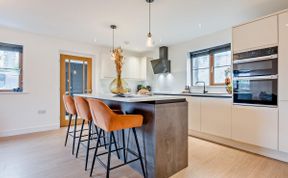 Photo of 3 Bed in Bude