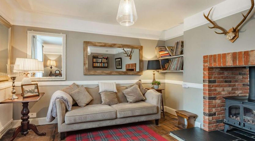 Photo of 5 Bed in Swaffham