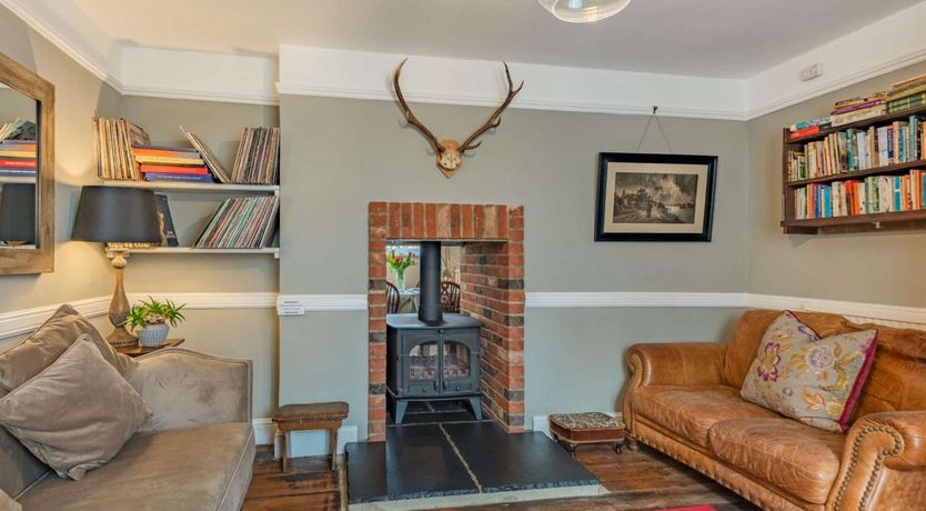 Photo of 5 Bed in Swaffham