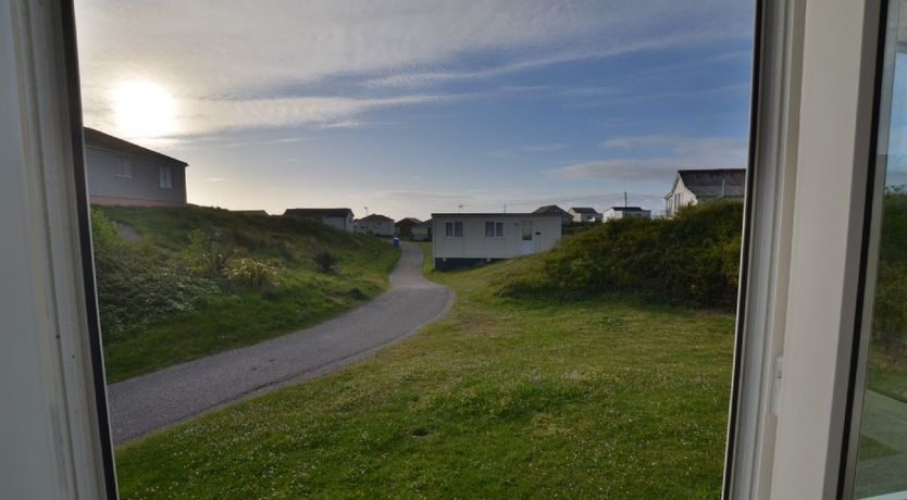 Photo of F70 Relaxezvous, Riviere Towans