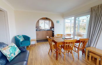 F70 Relaxezvous, Riviere Towans Holiday Home