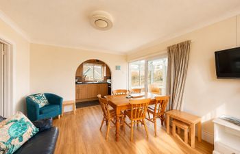 F70 Relaxezvous, Riviere Towans Holiday Home